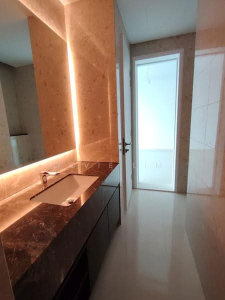 Service Residence for Rent at Pavilion Damansara Heights, Windsor Suites - Jovie Lim - Bathroom - PropertyGuru.com.my