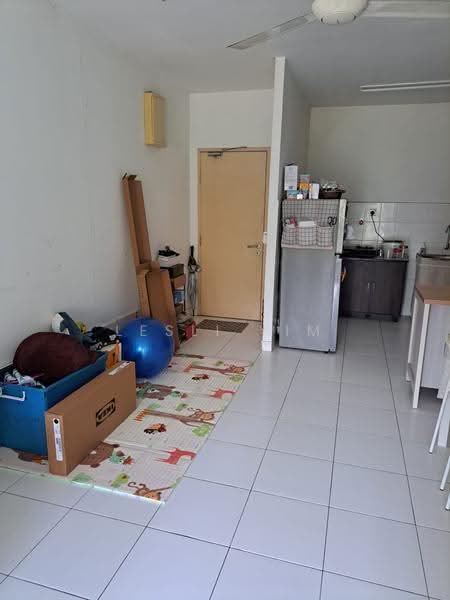 Apartment for Sale at Seri Pinang - Lesli Yim - Kitchen - PropertyGuru.com.my