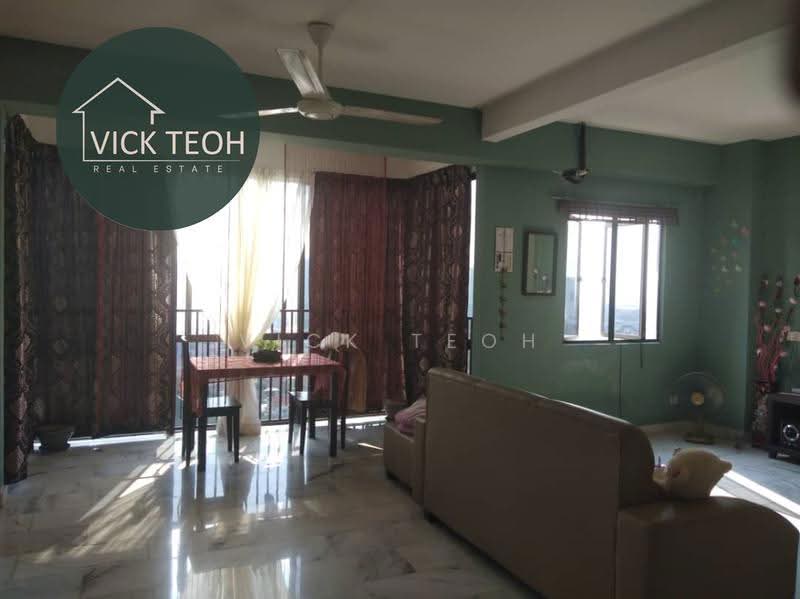 Pangsapuri untuk Dijual di Kayangan Puri Mutiara (KPM) - Vick Teoh - Living Room - PropertyGuru.com.my
