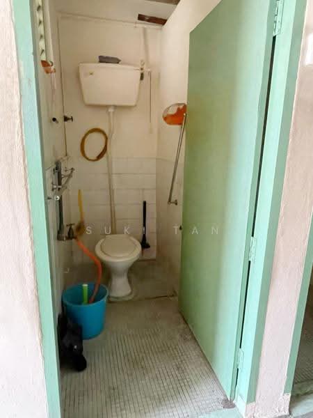Rumah Teres 1-Tingkat untuk Dijual di Kepong Baru (Kepong) - Suki Tan - Bathroom - PropertyGuru.com.my
