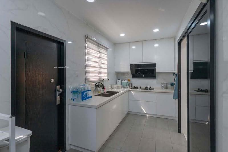 2-storey Terraced House for Sale in Seksyen U13 (Setia Alam) - Vitas Tan - Kitchen - PropertyGuru.com.my