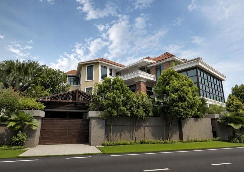 Bungalow House for Sale in Ampang (Kuala Lumpur) - Nazrin Hakimin - Exterior - PropertyGuru.com.my
