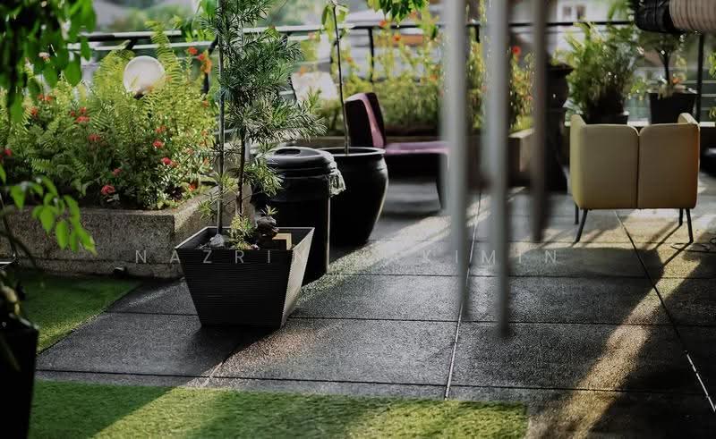 Bungalow House for Sale in Ampang (Kuala Lumpur) - Nazrin Hakimin - Balcony - PropertyGuru.com.my