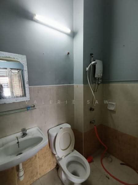 1-storey Terraced House for Rent in Bukit Indah (Iskandar Puteri (Nusajaya)) - Valerie Saw - Bathroom - PropertyGuru.com.my