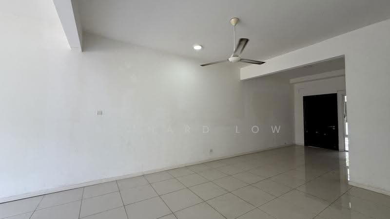 Terraced House for Sale in Bandar Tropicana Aman (Telok Panglima Garang) - Richard Low - Living Room - PropertyGuru.com.my