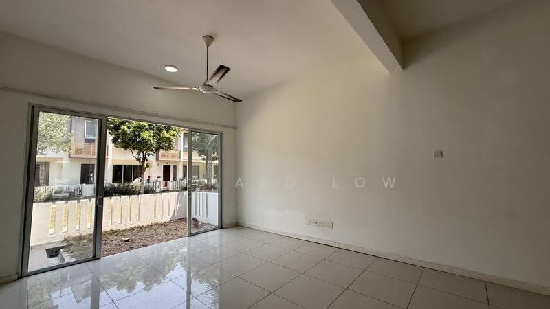 Terraced House for Sale in Bandar Tropicana Aman (Telok Panglima Garang) - Richard Low - Living Room - PropertyGuru.com.my