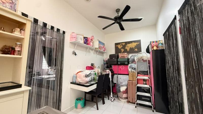 2-storey Terraced House for Sale in Bandar Pulai Jaya (Kulai) - Alicia Fong - Study - PropertyGuru.com.my