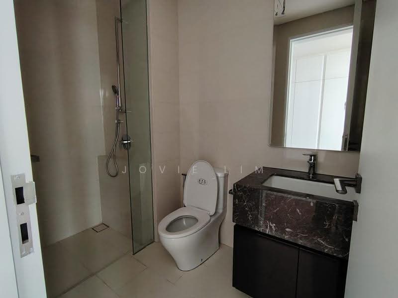 Service Residence for Rent at Pavilion Damansara Heights, Windsor Suites - Jovie Lim - Bathroom - PropertyGuru.com.my