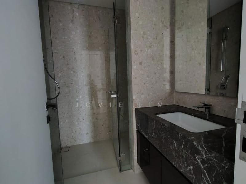 Service Residence for Rent at Pavilion Damansara Heights, Windsor Suites - Jovie Lim - Bathroom - PropertyGuru.com.my