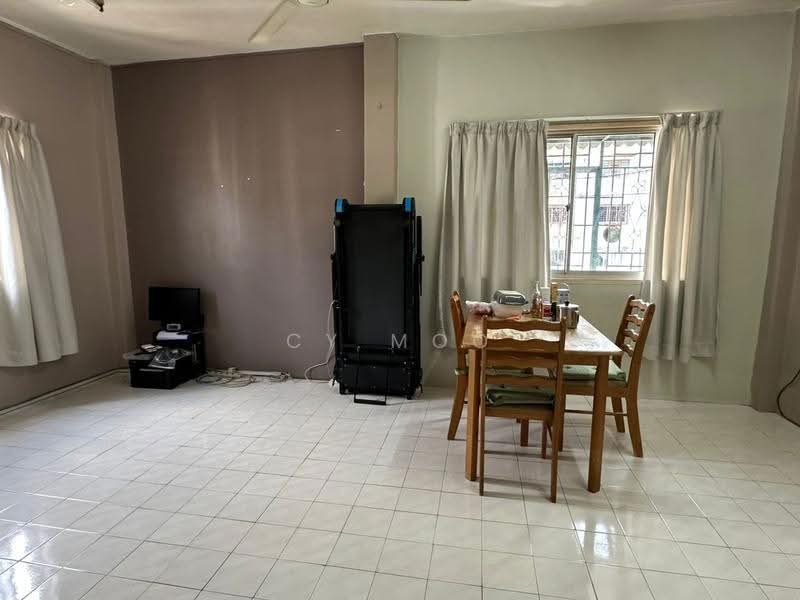 Rumah Flat untuk Dijual di Taman Cheras Awana Apartment - CY Moo - Living Room - PropertyGuru.com.my