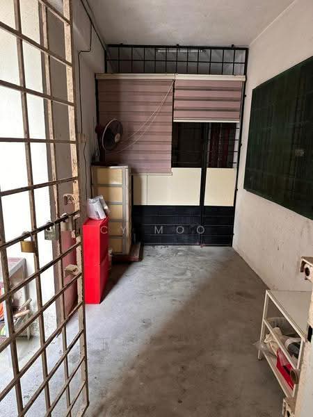 Rumah Flat untuk Dijual di Taman Cheras Awana Apartment - CY Moo - Entrance - PropertyGuru.com.my