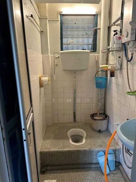 Rumah Flat untuk Dijual di Taman Cheras Awana Apartment - CY Moo - Bathroom - PropertyGuru.com.my