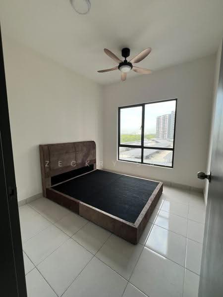 Service Residence for Rent at E'Island Lake Haven - Zeckry Saw - Bedroom - PropertyGuru.com.my