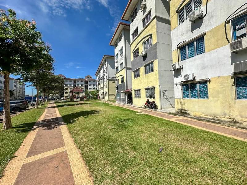 Pangsapuri untuk Dijual di Teratai Apartment @ Taman Sutera - Mohd Faizal - Exterior - PropertyGuru.com.my