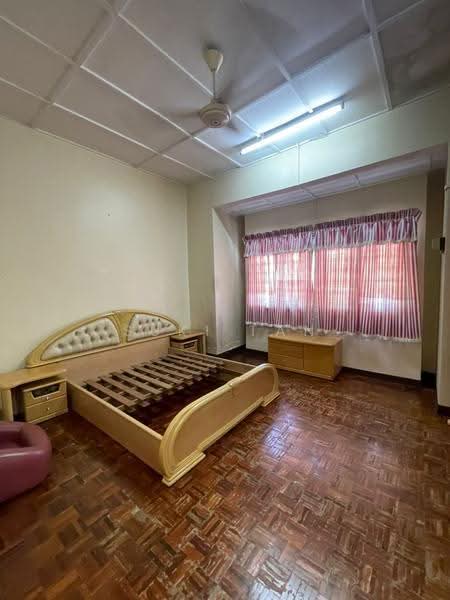 2-storey Terraced House for Sale in Bandar Sri Damansara (Selangor) - Suki Tan - Bedroom - PropertyGuru.com.my