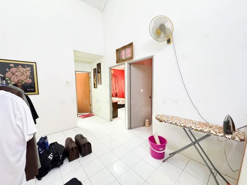 Rumah Kluster untuk Dijual di Taman Putra Perdana (Puchong) - Gudrotullah Ikhwan - Interior - PropertyGuru.com.my