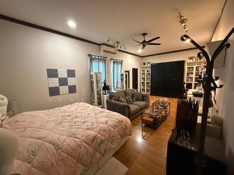 Bungalow House untuk Dijual di Anggun 2 Residence (Rawang) - Sharveenesh V - Bedroom - PropertyGuru.com.my