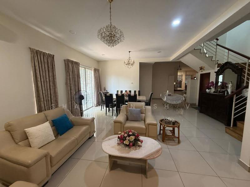 Bungalow House untuk Dijual di Anggun 2 Residence (Rawang) - Sharveenesh V - Living Room - PropertyGuru.com.my