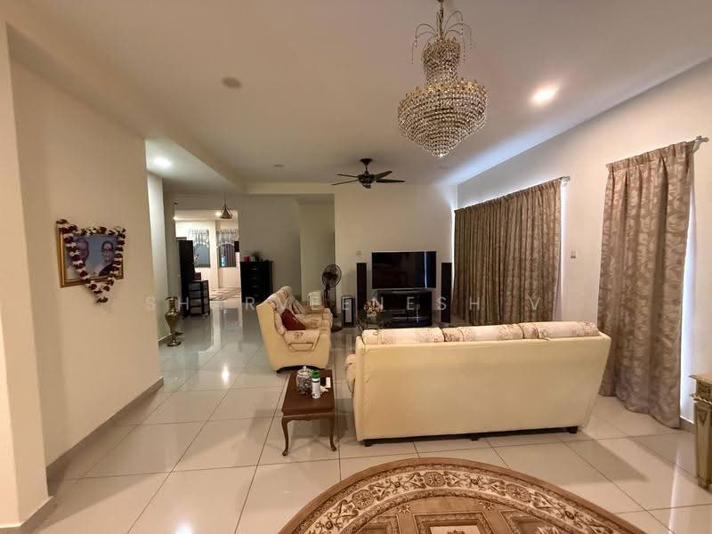Bungalow House untuk Dijual di Anggun 2 Residence (Rawang) - Sharveenesh V - Living Room - PropertyGuru.com.my