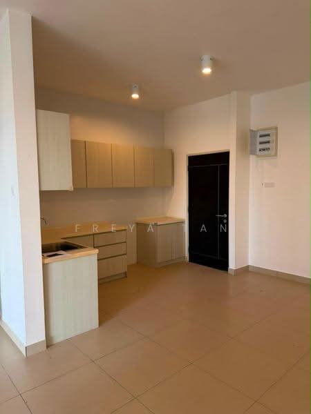 Kediaman Servis untuk Dijual di Midhills - Freya Tan - PropertyGuru.com.my
