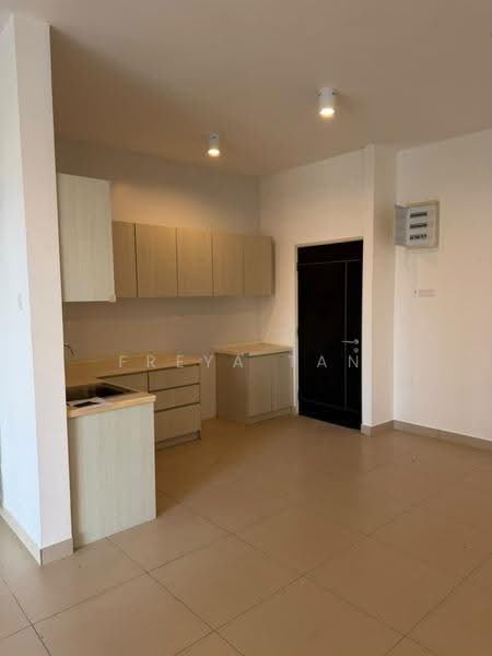 Kediaman Servis untuk Dijual di Midhills - Freya Tan - PropertyGuru.com.my