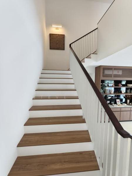 Cluster House for Sale in Bandar Rimbayu (Telok Panglima Garang) - Steve Lim - Staircase - PropertyGuru.com.my