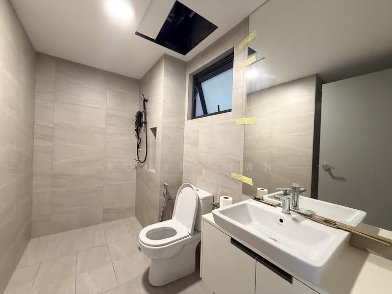 Condominium for Sale at Skyline KL - Rouyee Tan - Bathroom - PropertyGuru.com.my
