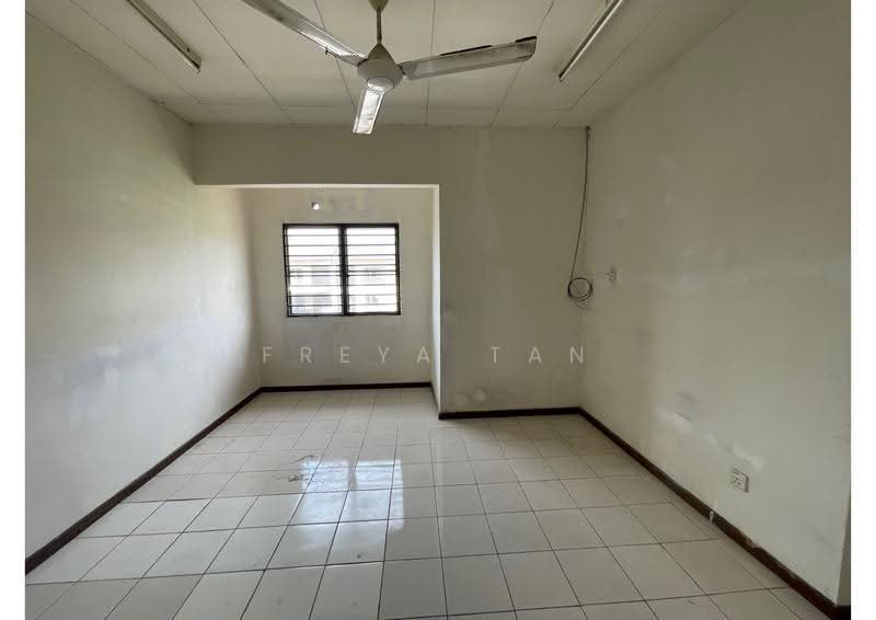 3-storey Terraced House for Sale in Shah Alam (Selangor) - Freya Tan - PropertyGuru.com.my