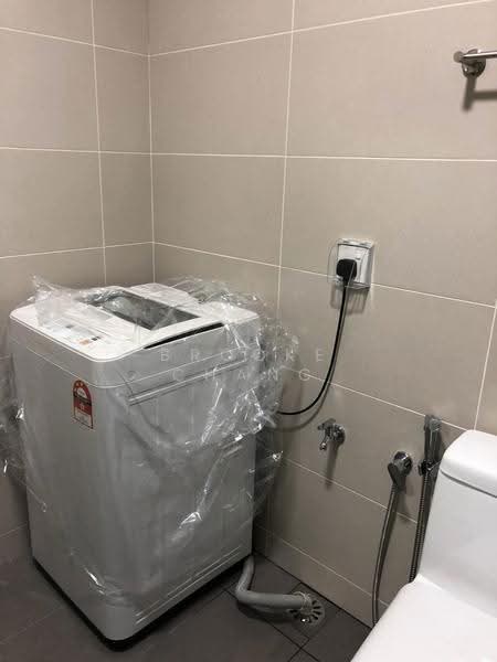 Kediaman Servis untuk Disewa di 28 Boulevard - Brooke Chang - Bathroom - PropertyGuru.com.my