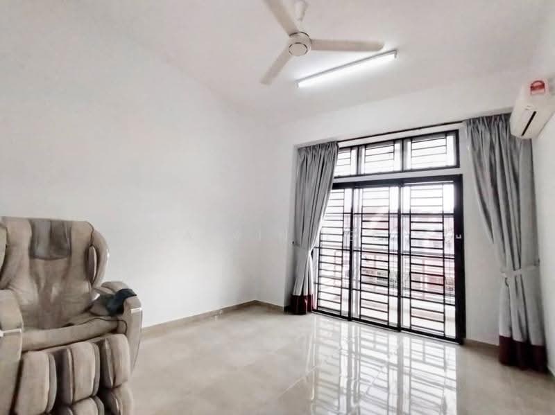2-storey Terraced House for Sale in Nusa Sentral (Iskandar Puteri (Nusajaya)) - Calvin Lee - Living Room - PropertyGuru.com.my