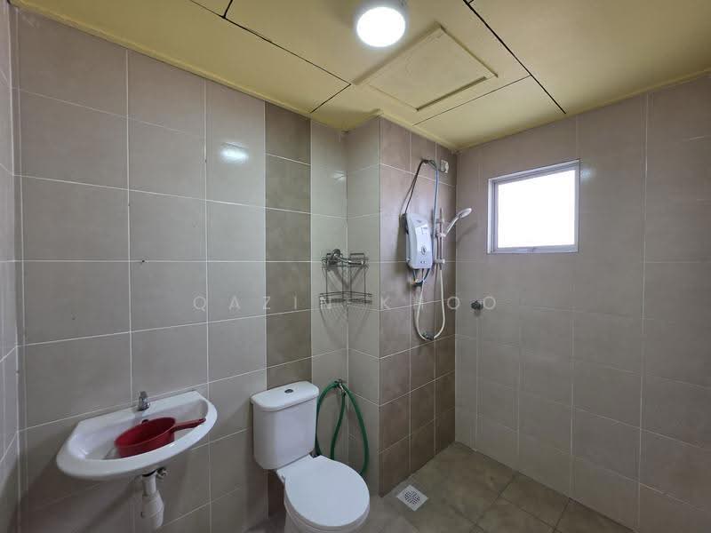 Kondominium untuk Disewa di Casa Residences - Qazin Khoo - Bathroom - PropertyGuru.com.my