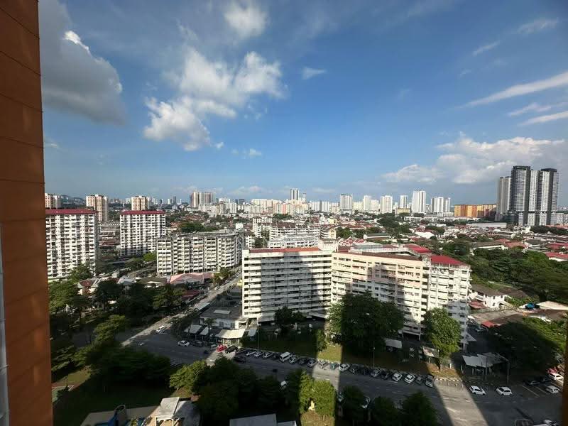Kondominium untuk Disewa di Central Park condominium - Xinnee . - Exterior - PropertyGuru.com.my