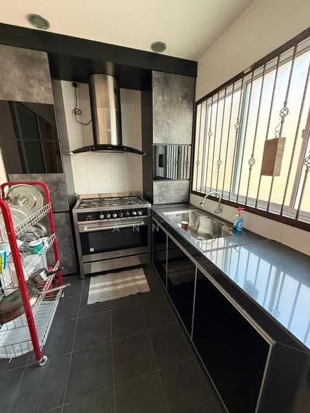 Rumah Teres 2-Tingkat untuk Dijual di Taman Tasek (Johor Bahru) - Ann . - Kitchen - PropertyGuru.com.my