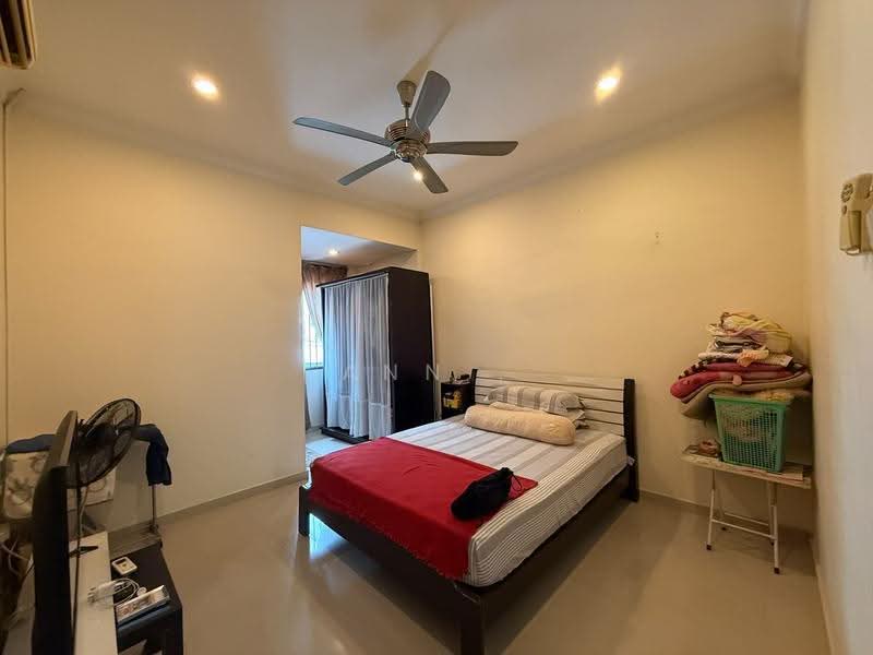 Rumah Teres 2-Tingkat untuk Dijual di Taman Tasek (Johor Bahru) - Ann . - Bedroom - PropertyGuru.com.my