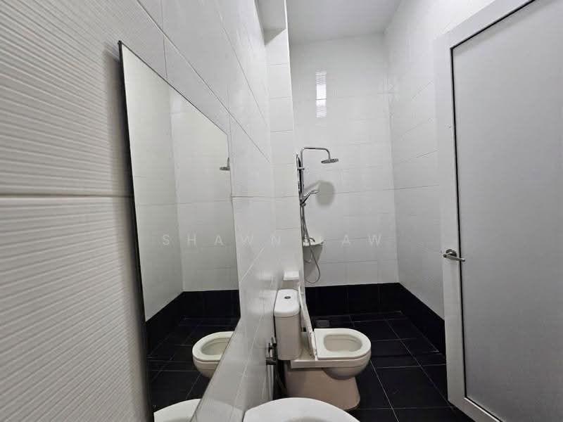 Cluster House for Rent in Kota Masai (Pasir Gudang) - Shawn Law - Bathroom - PropertyGuru.com.my