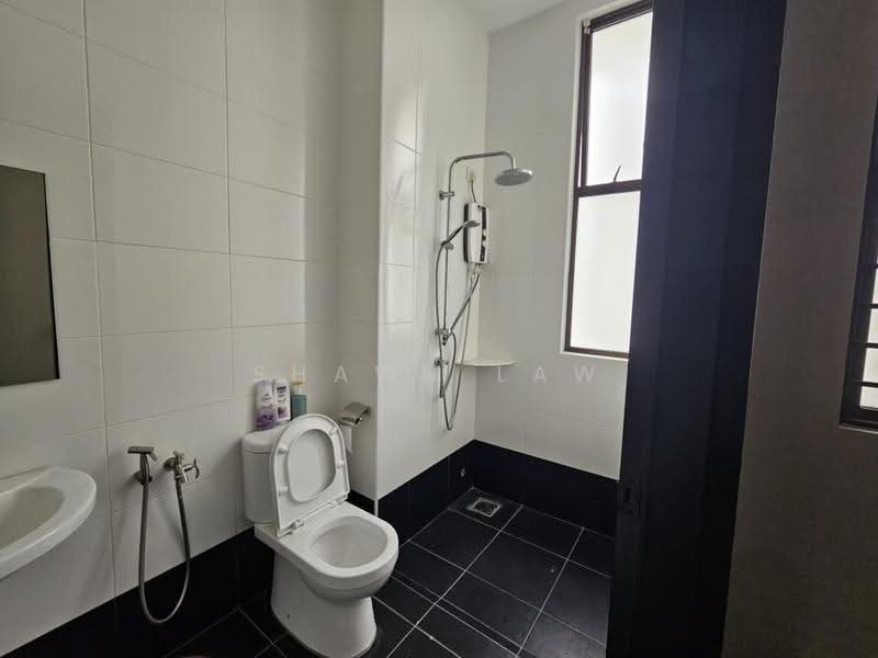 Cluster House for Rent in Kota Masai (Pasir Gudang) - Shawn Law - Bathroom - PropertyGuru.com.my