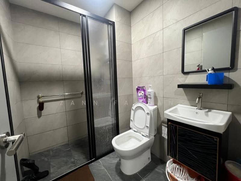 Service Residence for Sale at Tulip Residence - Zann Fauzan - Bathroom - PropertyGuru.com.my