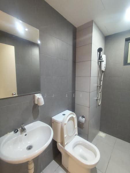 Kondominium untuk Disewa di Casa Green - JJ Lee - Bathroom - PropertyGuru.com.my
