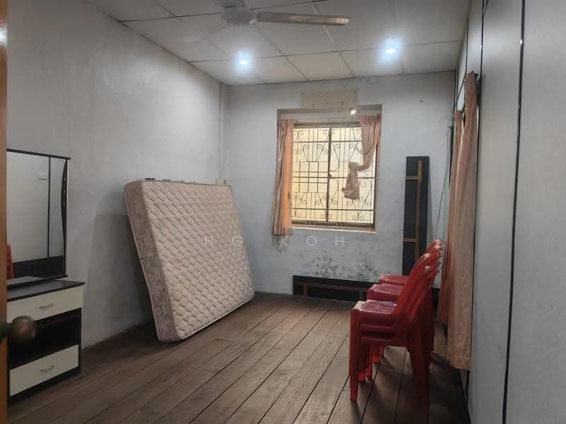 Shop for Sale in Melaka City (Melaka) - HG KOH - Bedroom - PropertyGuru.com.my