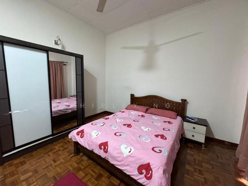 Rumah Teres 2-Tingkat untuk Disewa di Usj 2 (Subang Jaya) - Shirley Ng - Bedroom - PropertyGuru.com.my