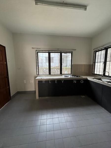 Rumah Teres 2-Tingkat untuk Disewa di Usj 2 (Subang Jaya) - Shirley Ng - Kitchen - PropertyGuru.com.my
