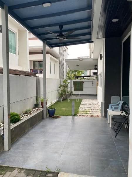 Bungalow House for Rent in Cyberjaya (Selangor) - Aizat Saifulrullah - Exterior - PropertyGuru.com.my