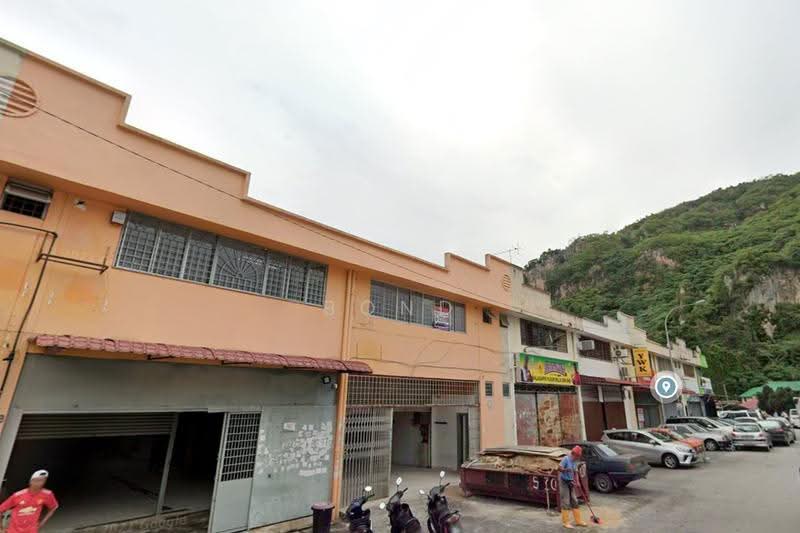 Detached Factory for Rent in Taman Industri Bolton (Batu Caves) - Bond Lee - PropertyGuru.com.my