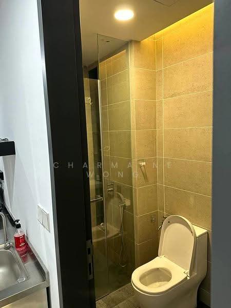 Condominium for Rent at The Valley Residences @ SkySierra - Charmaine Wong - Bathroom - PropertyGuru.com.my
