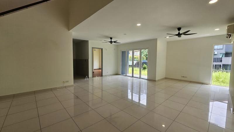 2-storey Terraced House for Sale in Alam Damai (Cheras) - Anna H - Living Room - PropertyGuru.com.my