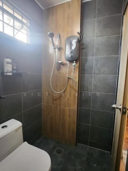 2-storey Terraced House for Sale in Seksyen 8 (Kota Damansara) - Victor Liew - Bathroom - PropertyGuru.com.my