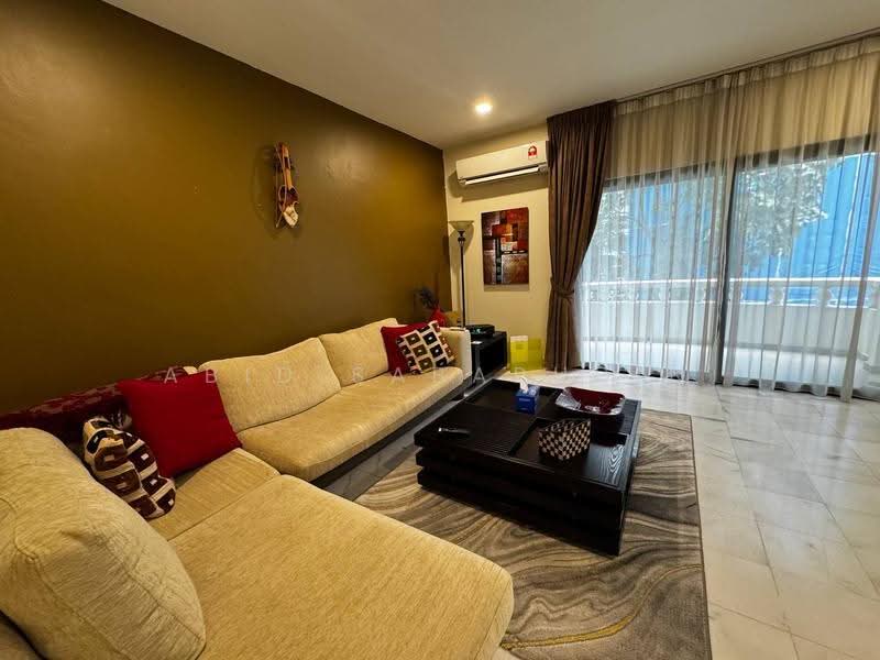 Kondominium untuk Dijual di Mayang Court - Abid Sabarudin - Living Room - PropertyGuru.com.my