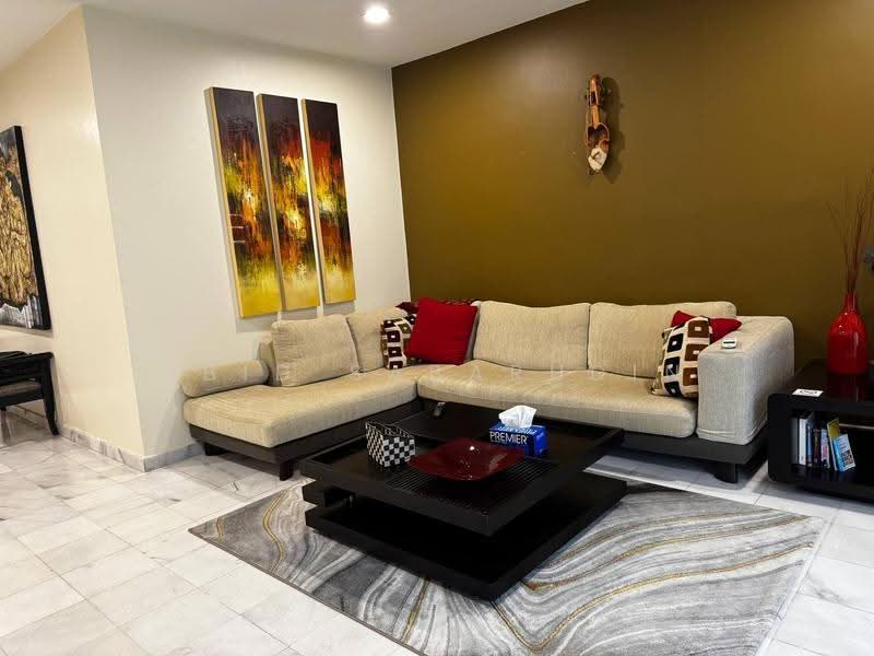 Kondominium untuk Dijual di Mayang Court - Abid Sabarudin - Living Room - PropertyGuru.com.my