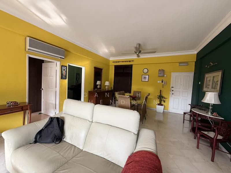 Kondominium untuk Dijual di Kiara View - Ganesh Mahendran - Living Room - PropertyGuru.com.my