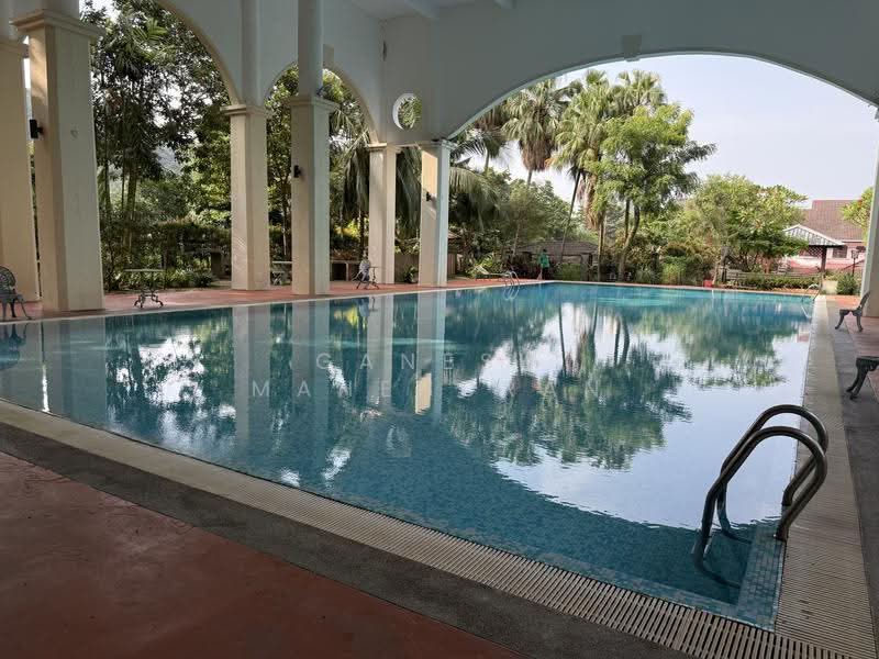 Kondominium untuk Dijual di Kiara View - Ganesh Mahendran - Swimming Pool - PropertyGuru.com.my